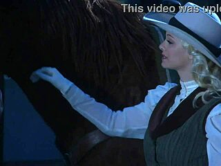 Brooke Ballentyne Fucks Ranch Hand Outdoors