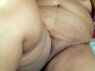 Hey, a fantasy series with sexy narration