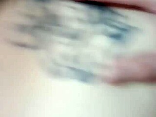 Papiochox8 features an intriguing bubble butt and pussy display