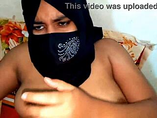 indian college teacher fucks her student?