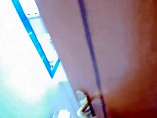 latina wife calls handyman to fix the hot tub