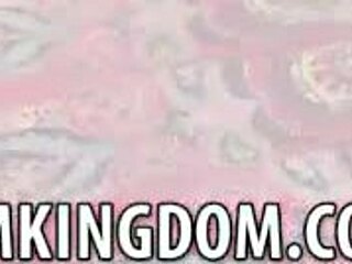 Violet Rain is so hot fingering herself