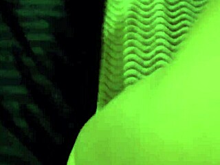 linda chica in red dress fucked hard