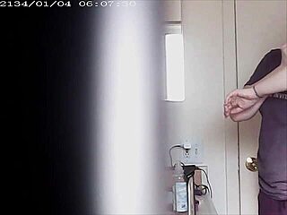 Big Boobs Blonde Changing In Voyeur Clip!