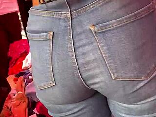 culona en el tianguis mexico