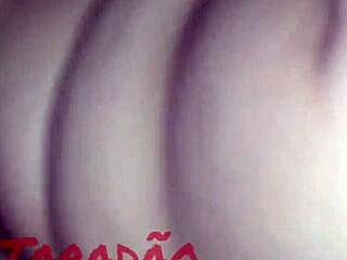 puta peluda gozando dentro 😍