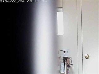 Big Boobs Blonde Changing In Voyeur Clip!