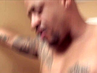 Fat ebony bbw struggles to masturbate 😩🍆