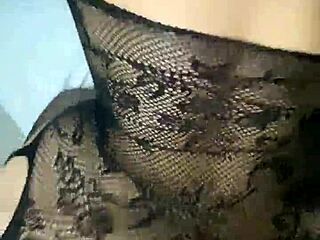 Big Ass Mature Woman In Lingerie Wants Cum