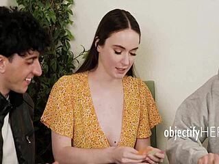 Free Use Friends Pound Teen Pussy In Front Of Voyeur!