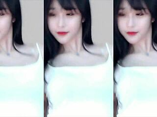 Chinese girl dances super fast routine