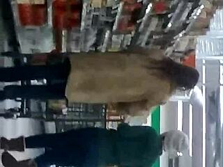 candid teen 18+ booty in tight jeans hidden view