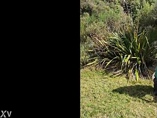 TRASHY KIWI MILF PISSES ON ROADSIDE WITH ONCOMING TRAFFIC WATCHING!