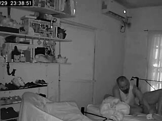 Do you spy on curvy amateurs fingering chubby pussies?