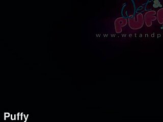 wetandpuffy angelic masturbation