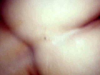 I enjoy mature woman of 39 with young guy of 19