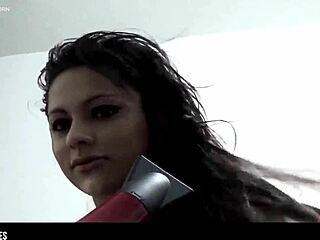 Novinha Linda Gostosa Mostrando A Calcinha Sexy