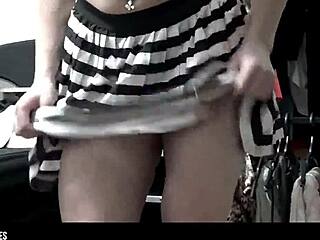 Novinha Linda Gostosa Mostrando A Calcinha Sexy