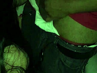 Whoa, Ladysexy, blow that random guy now!