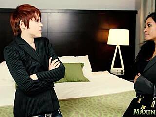 Asian Maxine Enjoys Cunnilingus And Finger Fucking