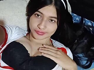 Universitaria se masturba con un fan de Mexico. Quieres ver la segunda parte cariño casero real?