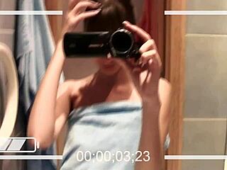 i'm feelin so akward ugly face foamy fingering in bathtub all alone