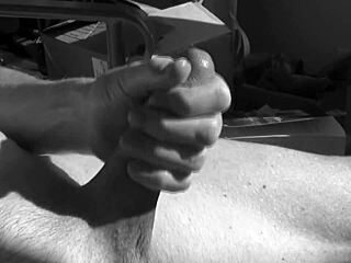 xvid one: watch this solo amateur guy stroke his cock to cumshot in homemade masturbation fun 😏🍆💦