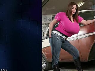 i feel so aroused seeing busty hot girls in bikinis with huge boobs no bra