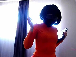 velma accidentally loses her glasses and has a mishap 😱 velma sucking a big one and getting penetrated on all fours 🍑
