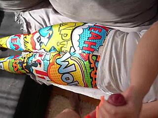 caught curvy amateur masturbating and bent over her in tight leggings on juicy ass