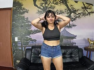 Blonde amateur Leticia Cortes experiences her first homemade anal and pussy licking in Brazilian backstage debut.