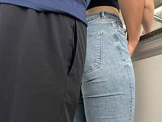 Cumming in big ass with jeans during kitchen washing.