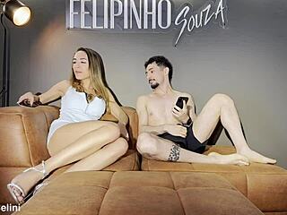 N�o Aguentei E Gozei Gostoso Com O Meu Primo Antes Da Minha Tia Chegar Blonde Young Latina