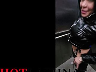 hey, i hooked up with this hot colombian milf in the elevator in medellin 😏🔥