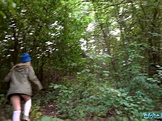 Public Agent Tempts With Outdoor Sex For Cash