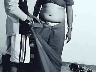 Chhinar played holi with young chicks at the party