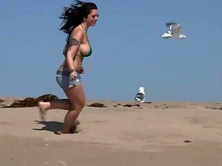 Loose slutty bareback whore Melina Mason takes facial cumshot solo