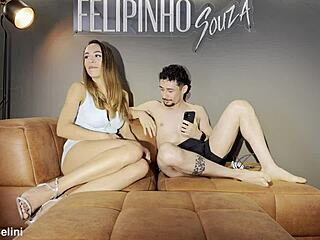 N�o Aguentei E Gozei Gostoso Com O Meu Primo Antes Da Minha Tia Chegar Blonde Young Latina