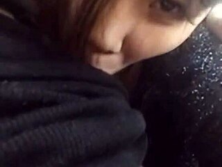 Hot Teen Pretty Girl Blowjob