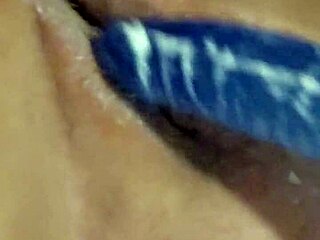 oh god, cum all over my dildo... mmm