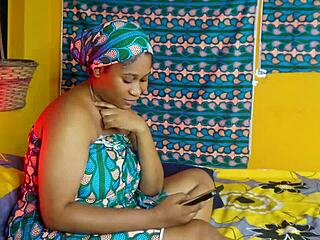 Horny housewife milf with big ass and puffy pussy wanted fat cock for fucking! 🍆😈