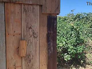 Caught This Hottie Peeing On Beach And She Wanted To Chat