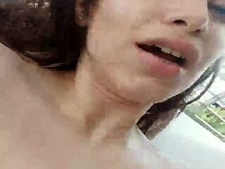 hey lili, show me that big ass on webcam?