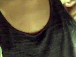 Periscope Chica Live Broadcast