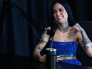 i started in a nightclub did a strange fetish love being dominant already suffered and am bisexual - evelyn buarque sheer red