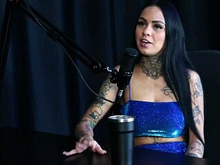 i started in a nightclub did a strange fetish love being dominant already suffered and am bisexual - evelyn buarque sheer red