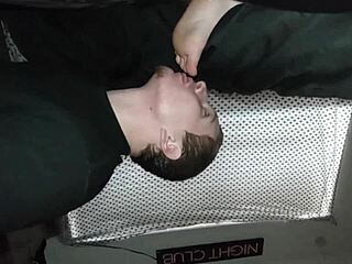 Man masturbates while sucking on tiny toes.