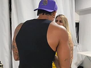 Meu professor, your monster cock wrecked my white pussy hard.