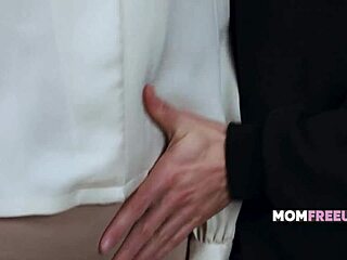 Some random guy just freeused this tall cute milf mom at the office without any hesitation