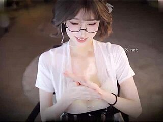 Chinese Beauty Zhang Ailing In Sexy Kissing And Handjob Office Scene